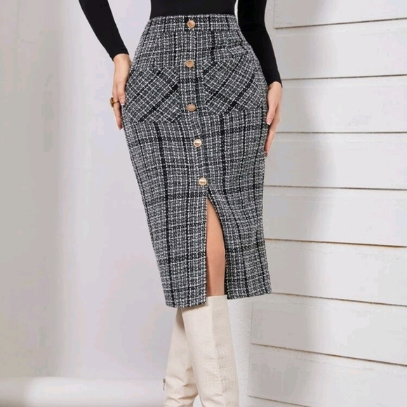 High Waist Plaid Pattern Single Breasted Dual Pocket Tweed Skirt - Picture 1 of 4
